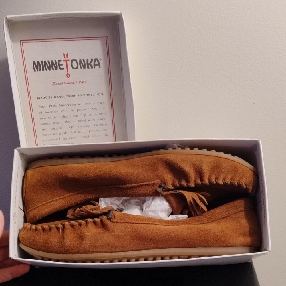 Minnetonka Tan Suede Moccasins